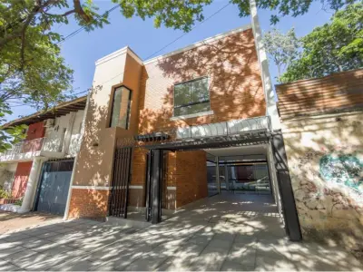 Dúplex de 3 dormitorios en venta en Sajonia, a estrenar 2