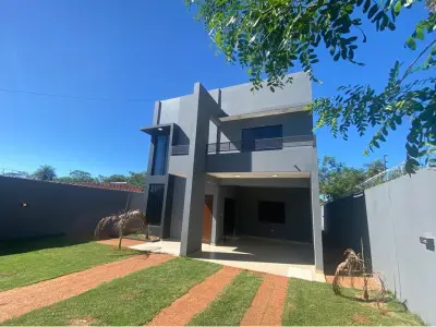 4-bedroom duplex for sale in Capiatá 3