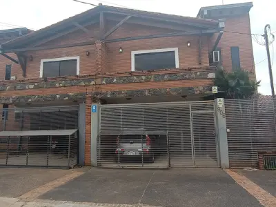 Four-bedroom duplex for sale in Luque 3
