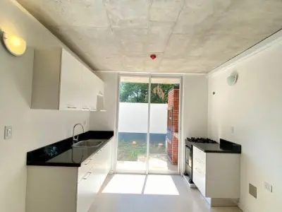 Duplex para alugar em Loma Merlo, Luque 3