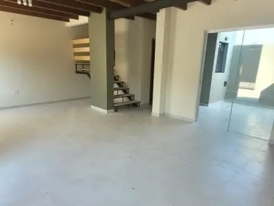 Duplex para alugar em Mbachio, Lambaré 4