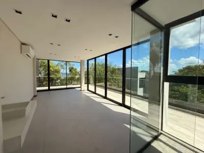 Dúplex en barrio cerrado con vista al lago en venta, San Bernardino 4