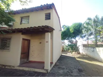 Duplex for sale to renovate in María Auxiliadora 2