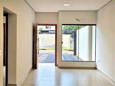 Duplex for sale with garden in Isla Bogado, Luque 4