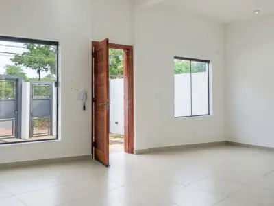 Dúplex en venta con patio en Puerto Pabla, Lambaré 4