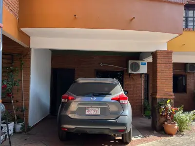 Dúplex en venta en Barrio Salvador del Mundo, Asunción 3