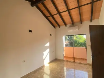 Duplex à venda no Bairro San Miguel, San Lorenzo 2