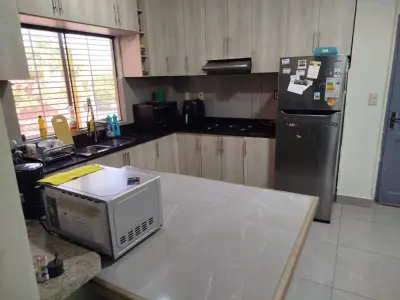 Dúplex en venta en Barrio San Vicente, Asunción — 3 dormitorios 3