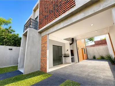 Dúplex en venta en Cuarto Barrio, Luque 4