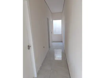 Dúplex en venta en Fernando de la Mora con 3 dormitorios 4