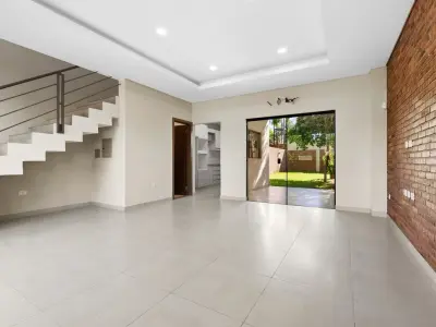 Dúplex en venta en Jardín de Oro, Luque 3