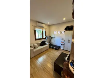 Dúplex en venta en Lambaré con 3 dormitorios 3