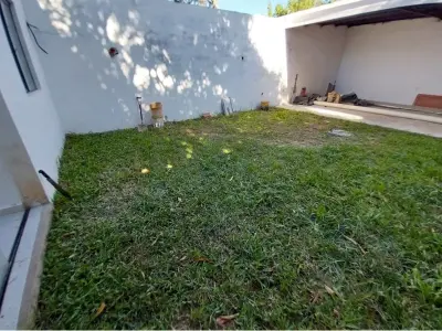 Dúplex en venta en Limpio, Central 4