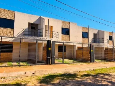 Duplex à venda em San Antonio, Lambaré — 3 quartos 2