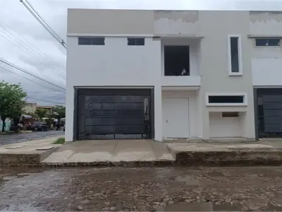 Duplex moderno para alugar em Laguna Grande, Fernando de la Mora 2