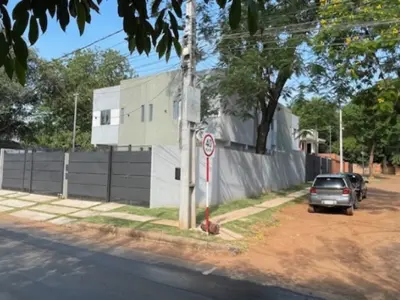 Modern duplex for sale in Santo Tomás, San Lorenzo 3