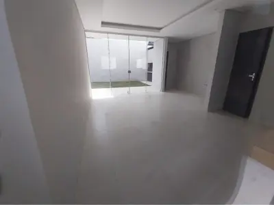 Duplex moderno à venda em Santo Tomás, San Lorenzo 4