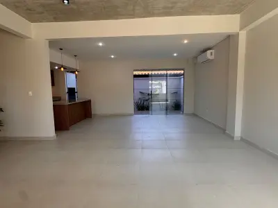 Premium duplex for sale in Cuarto Barrio, Luque 2