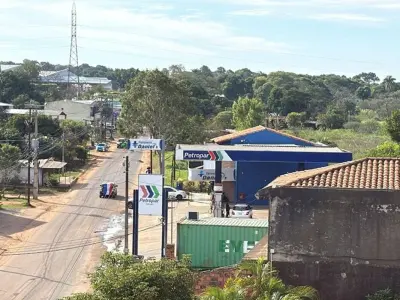 Edifício comercial à venda em Cañadita, Itauguá 3