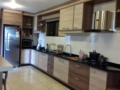 Edificio corporativo en venta en Esquina Gaucha, Santa Rita 4