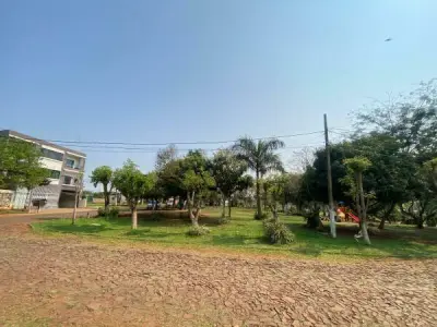 Building for Sale in Presidente Franco, Alto Paraná 4