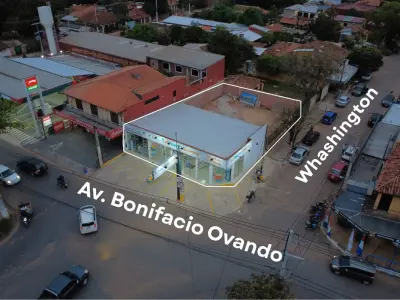 Esquina comercial à venda na Av. Bonifacio Ovando 3