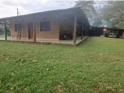 Cattle ranch of 70 ha for sale in Mbuyapey 4