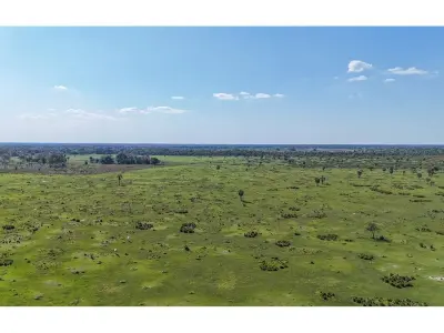 Fazenda à venda em Arroyos y Esteros, 1040 ha 4