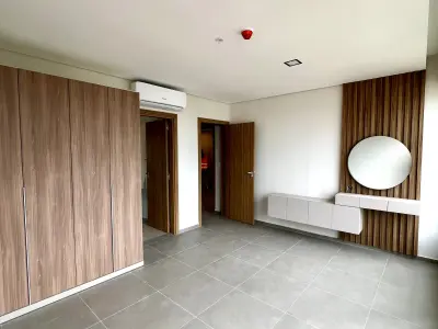 Exclusivo apartamento de 3 quartos na Avenida Molas López 2