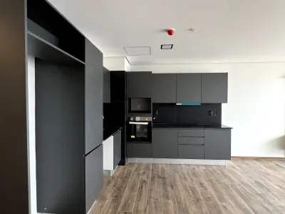 Exclusivo apartamento de 3 quartos na Avenida Molas López 4