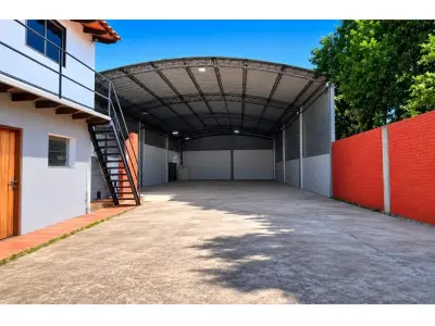 Galpón comercial en venta en Mariano Roque Alonso 3