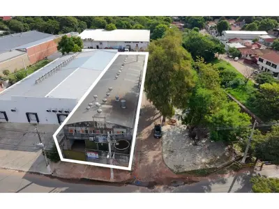 Galpón industrial en venta en Lambaré, Cuatro Mojones 2