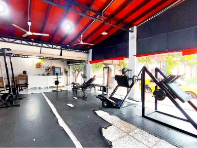 Gimnasio en venta en Luque, Campo Grande 4