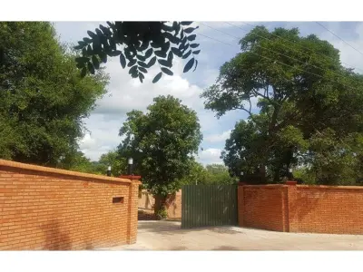 Hotel à venda em Itauguá, Guazú Virá 3