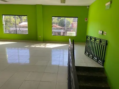 Salão comercial com depósito para alugar em Reducto, San Lorenzo 3
