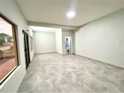 Sala comercial para alugar, nova, em Limpio 3