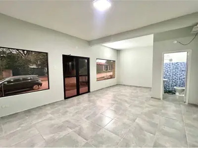 Sala comercial para alugar, nova, em Limpio 4