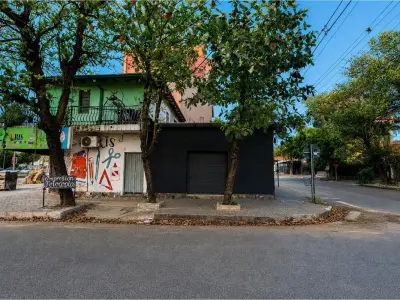 Local comercial en alquiler en esquina, Luque 4