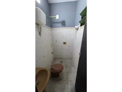 Local comercial en alquiler en Laguna Sati, Fernando de la Mora 4