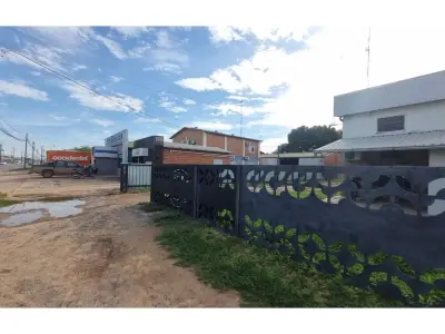 Local comercial en alquiler en Loma Plata, Boquerón 4