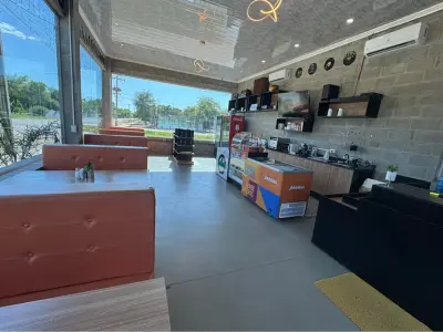 Local comercial en alquiler en Loma Plata, Boquerón 3