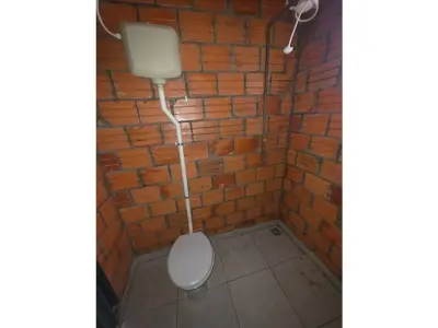 Local comercial en alquiler en Loma Plata 4