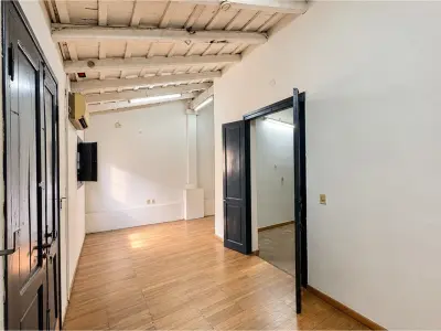 Commercial space for rent in Microcentro, Asunción 3
