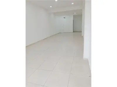 Loja comercial para alugar no Paseo Dylan 4