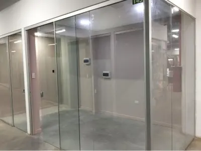 Local comercial en alquiler en Virgen de la Asunción 2