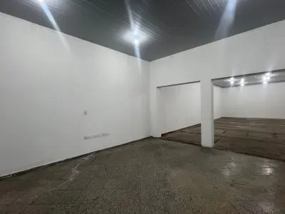 Local comercial en alquiler sobre Eusebio Ayala - 300 m² 4