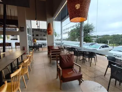 Espaço comercial para alugar na Ruta 6, Encarnação 4