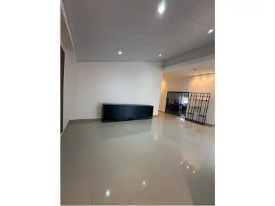 Espaço comercial para alugar estilo coworking na Zona Alta, Encarnación 4