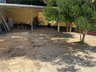 Local comercial en venta en Capiatá, Santa Librada 5