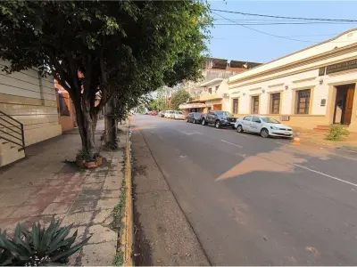Local comercial en venta en Catedral, Encarnación 4